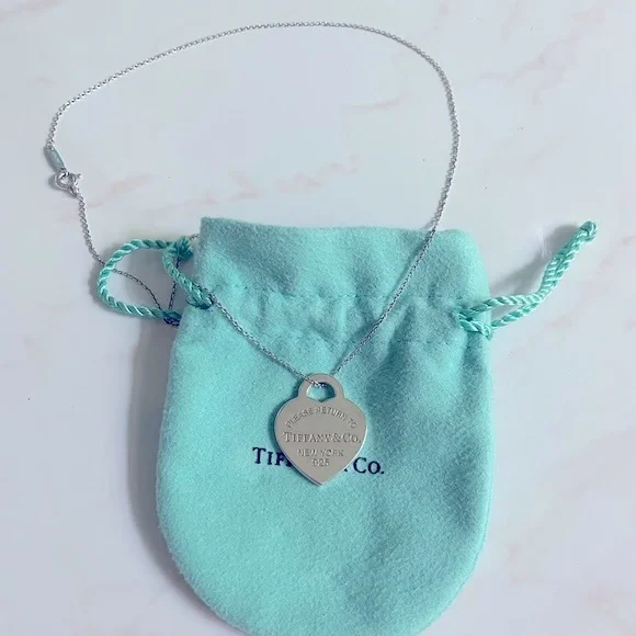 ❗️SOLD❗️Tiffany & Co. necklace - Picture 2 of 6